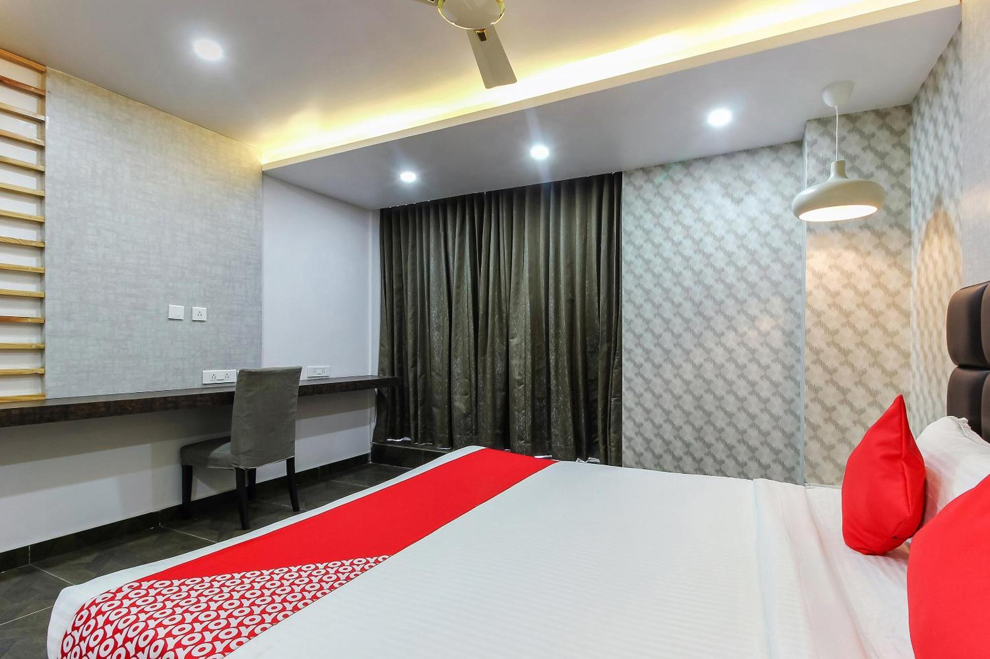 Super Capital O Hoysala Inn سيكَندراباد المظهر الخارجي الصورة