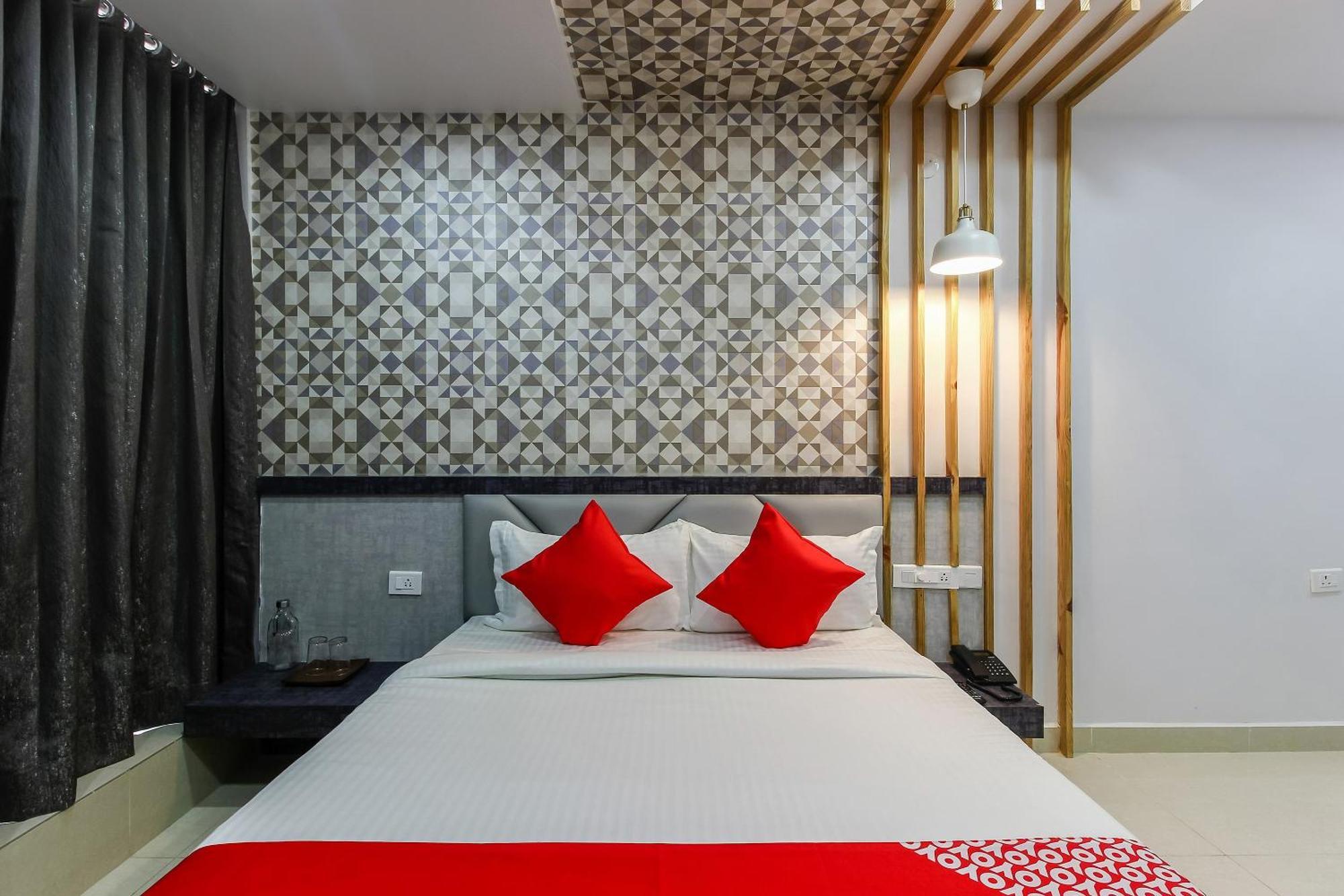 Super Capital O Hoysala Inn سيكَندراباد المظهر الخارجي الصورة